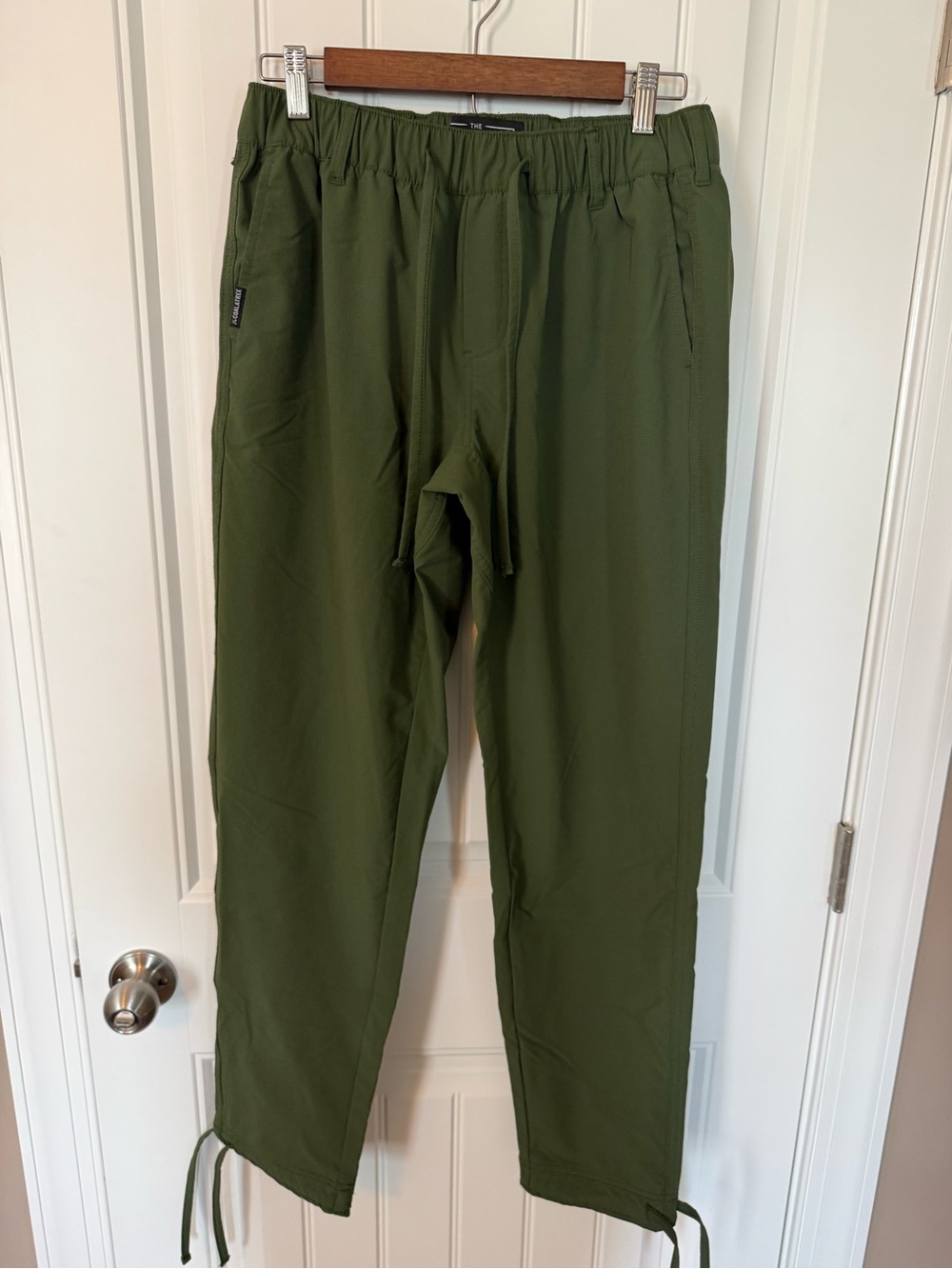 Coalatree Trailhead Adventure Pants Olive Green Ripstop Drawstring Hiking M Reg - Picture 2 of 14